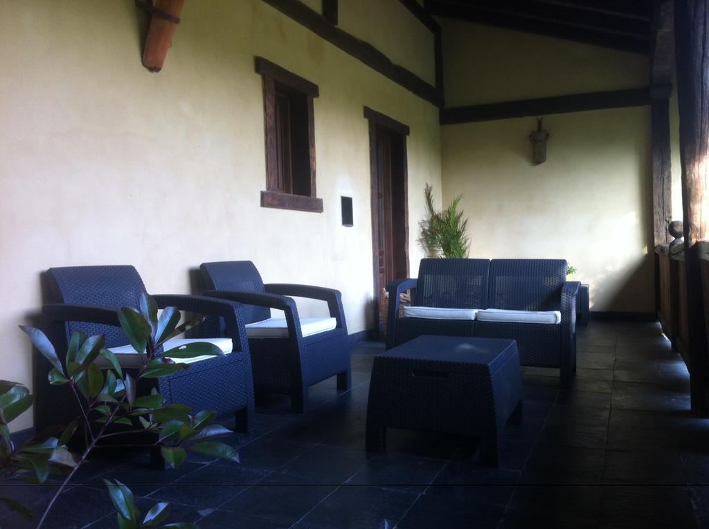 Apikale Guest House Ea Luaran gambar